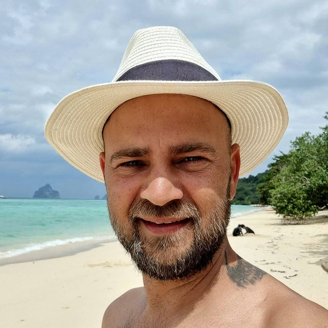 De ce își dorește Cosmin Seleși să facă un cuplu cu Pavel Bartoș? Se consolidează tandemul care l-a detronat pe „Regele audiențelor”?
