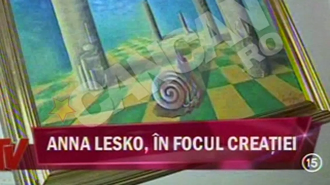 VIDEO Anna Lesko, intr-o ipostaza nemaivazuta! Uite-o cum picteaza tablouri impresionante!