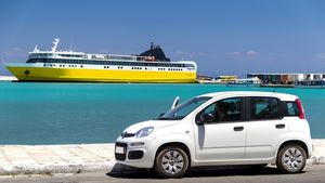 Ce nu trebuie să facă românii în Grecia. Se pot alege cu amenzi usturătoare fără să știe