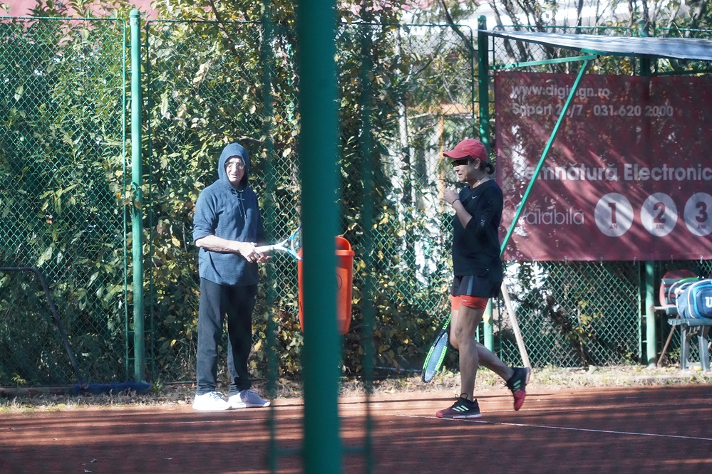 Horațiu Mălăele, la o partidă de tenis cu amicii
