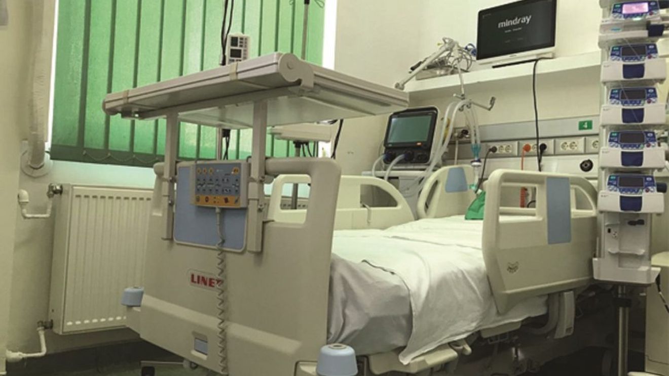 Orgii la ATI, în Spitalul Județean de Urgență Târgu Jiu. Un medic însurat și o asistentă au făcut amor în locul în care sunt tratați bolnavii de COVID-19