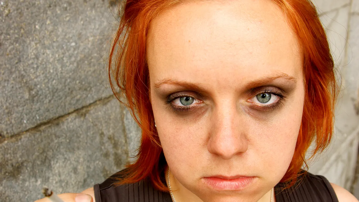 NU BAGA! Tinerii incep sa se drogheze de la 13 ani!