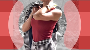 E însărcinată! Sexy-prezentatoarea va deveni mămică pentru a treia oară! Avem primele imagini