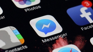 Un român a încercat să se sinucidă pentru o fată cunoscută pe Facebook
