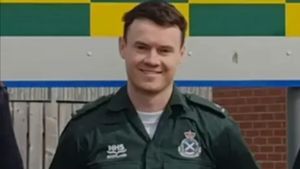 Cazul care a șocat o lume întreagă! Amanta bărbatului din imagine a rămas însărcinată. Cum a vrut să se ”scoată”