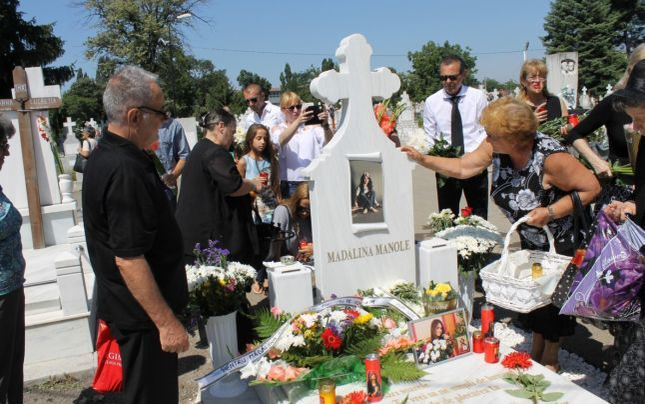 Momente de bucurie în familia Mădălinei Manole. Ce s-a întâmplat la şapte ani după ce artista s-a sinucis