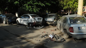 Un cunoscut politician, implicat intr-un GRAV accident de circulatie! 5 masini au fost facute praf!