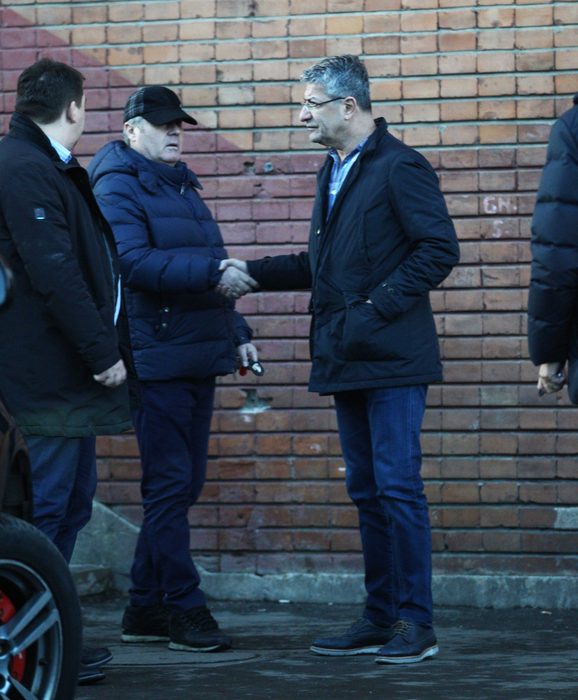 Ceilalți participanți la întâlnire au plecat înaintea lui El Lakis și a lui Constantin Ștefan