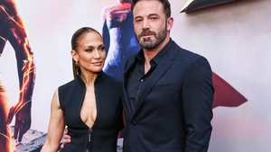 Ben Affleck și-a ieșit din minți în fața casei pe care încă o împarte cu Jennifer Lopez: ”O să mă faci să fac accident!”