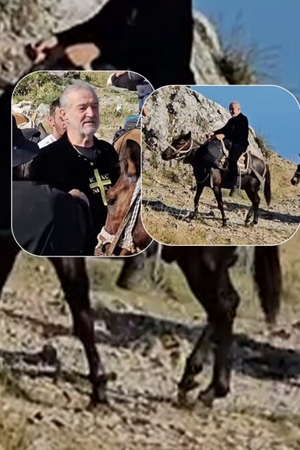 Gigi Becali a făcut show pe Muntele Athos! A dat 1.000 de euro pentru calul cu care a urcat