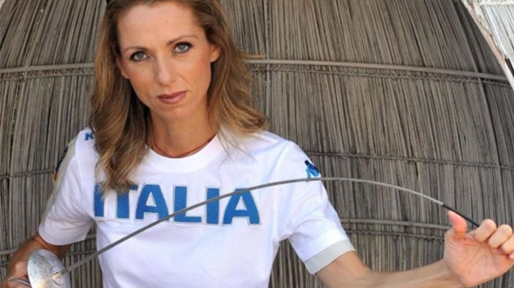 Valentina Vezzali, cea mai galonată floretistă din istoria scrimei