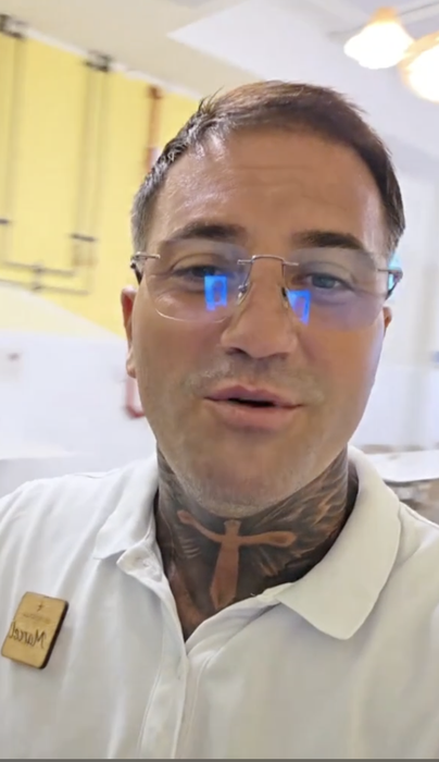 Marcel de la Insula Iubirii și-a schimbat look-ul radical! Abia îl recunoști: „Mai sunt bătrân”
