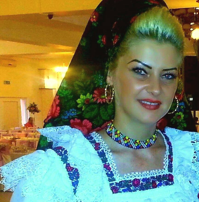 Anamaria Pop a fost condusă pe ultimul drum. Ce au făcut colegii ei de breaslă