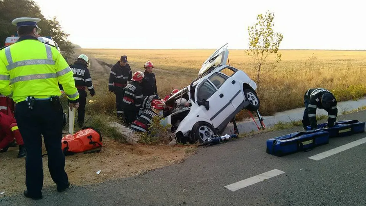 FOTO EXCLUSIV Tragedie în Dolj. Patru persoane au murit într-un grav accident, în drum spre muncă
