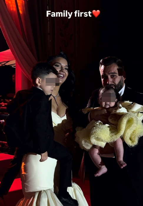 Larisa Udilă și-a botezat fiica! Imagini de basm de la slujbă și party: Andra Măruță și Theo Rose au încins ringul de dans pentru invitați