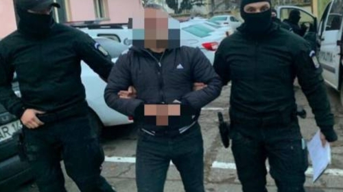 Un român a fost arestat după 14 ani de la comiterea unei crime. Și-a ucis iubita și a încercat să scape de cadavru