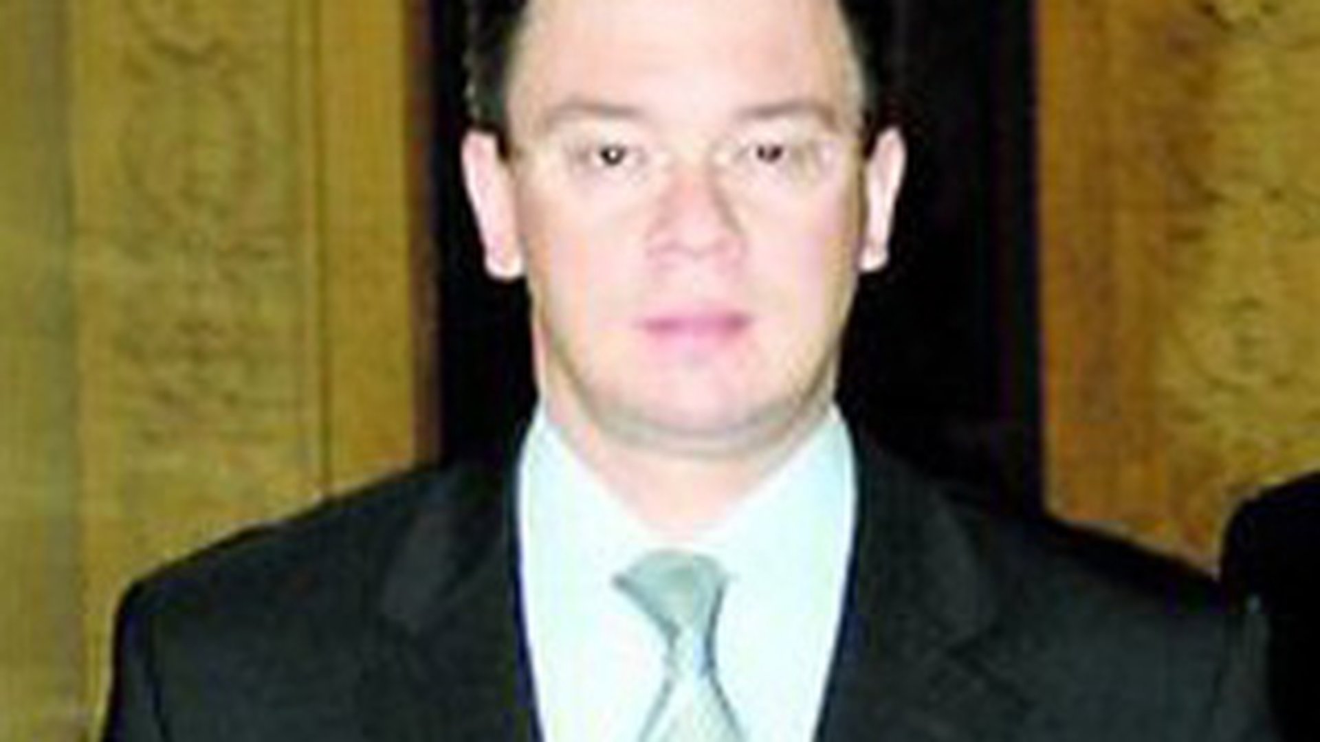 Razvan Ungureanu a inlocuit secretarul general al MAI