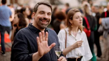 Ce au făcut Alexandru Papadopol și Cristiana Luca după ce s-au cununat civil de Valentine's Day. S-a întâmplat totul în discreție!