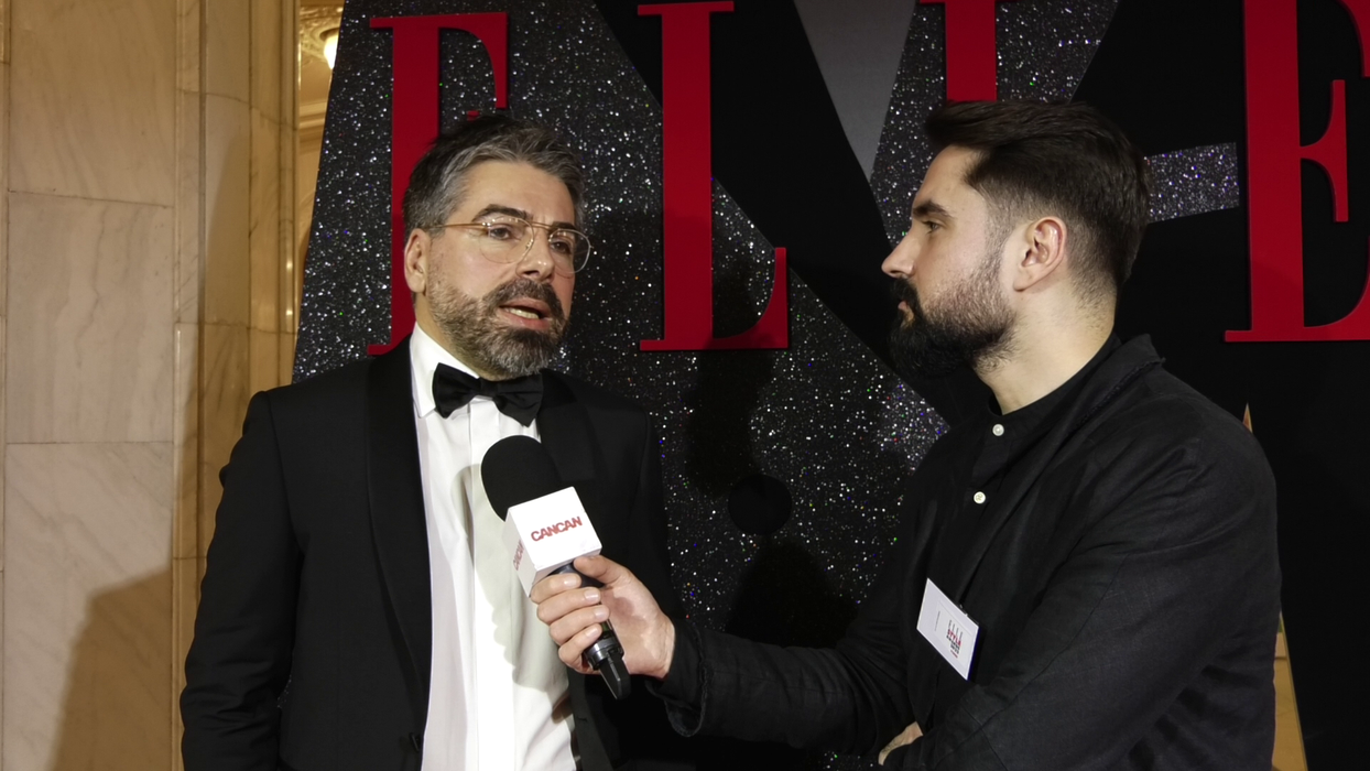 Maurice Munteanu: "Noi atunci ca să ne documentăm nu accesam Google sau Wikipedia, cum se întâmplă acum, ne documentam citind, ne documentam mergând la fashion week-uri. Dintr-un punct de vedere, social media a făcut foarte mult bine, dar acum a ajuns să facă mult mai mult rău!"