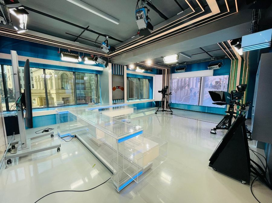 Schimbare radicală la B1 Tv. Postul de știri are noi platouri și emisie HD