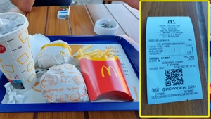 De necrezut! Câți bani a plătit un turist bucureștean pe 2 burgeri, un suc și o porție de cartofi prăjiți, la McDonald's în Bulgaria