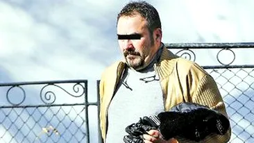 Costel R. are faima de om puternic in orasul de la Dunare. Tatal elevei violate, mahar de Galati