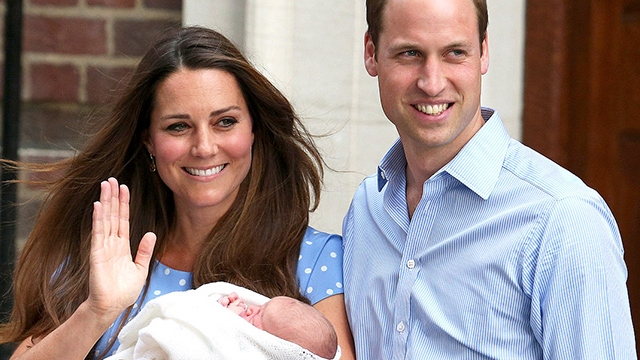 Printul William si sotia sa au inregistrat oficial nasterea printului George