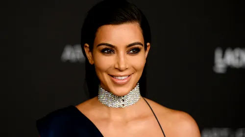 S-a aflat abia acum! KIM KARDASHIAN a dezvăluit totul despre bărbaţii care au ameninţat-o cu arma şi au jefuit-o