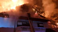 FOTO | Incendiu îngrozitor la Bacău! Un tânăr de 18 ani a fost găsit carbonizat