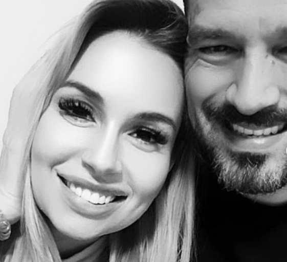 Vasile Geambazi și Gabriela Pavel nu își ascund sentimentele