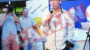 Chilian someaza SRI sa spuna daca "trage" bani din munca artistilor