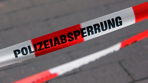 Trei români din Austria, loviți intenționat cu mașina de un șofer nervos. Unul dintre ei se află în stare gravă