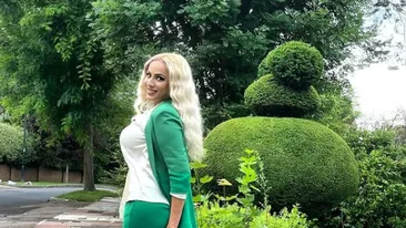 Ce scrie presa din Marea Britanie despre Rocsana Marcu. Cu ce se ocupă în prezent fosta prezentatoare TV