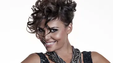 S-a facut de rusine? Ce vedeta de la noi s-a fotografiat cu picioarele murdare: Ce ai patit?