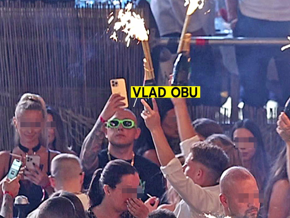 Vlad Obu ”Videochatistul” știe să se distreze în cluburi /  (Foto: CANCAN.RO)