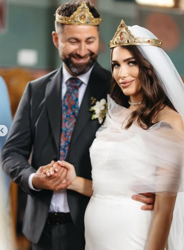 Iustina, siluetă top la 4 luni de la naștere! Imagini speciale din Filipine
