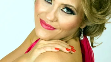 Cea mai amuzanta amintire din liceu a Mirelei Boureanu Vaida! Curtata de doi baieti, amendata si udata, toate in aceeasi zi!