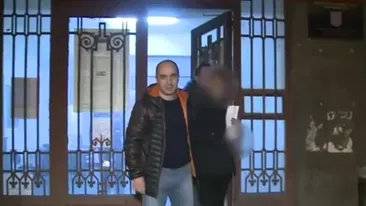 Mama criminalei de la metrou, mărturisiri şocante: A fost traumatizată, au băgat şapte bărbaţi peste ea acolo, nu mai voia să trăiască...