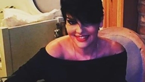 PATRIZIA PAGLIERI iubeşte din nou? S-a despărţit recent de iubitul cu 15 ani mai tânăr, iar astăzi s-a pozat alături de alt bărbat! 