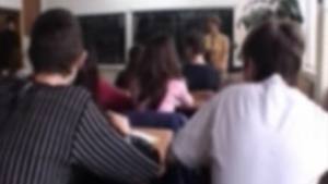 Scandal sexual in invatamantul romanesc! O directoare de scoala a pozat provocator!