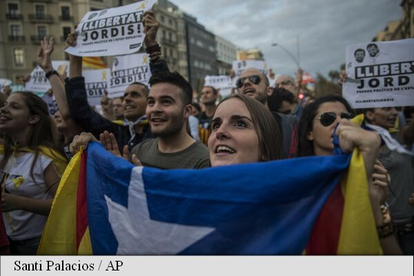 Protest de proporţii la Barcelona! Peste jumătate de milion de oameni au ieşit în stradă