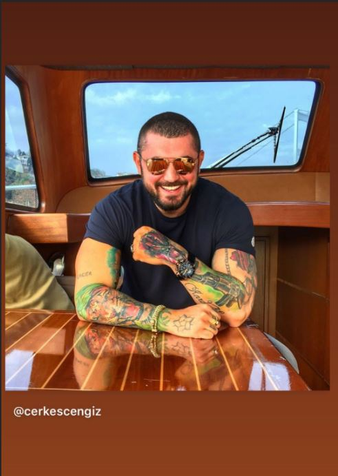 Cengiz Şıklaroğlu o alintă pe Bianca Drăgușanu în public. Cum a reacționat fosta prezentatoare la gestul făcut de excentricul milionar | FOTO