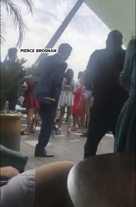 Românca lui Mayweather l-a ”spionat” pe celebrul James Bond într-un hotel din Emirate: ”E un tip șarmant…”