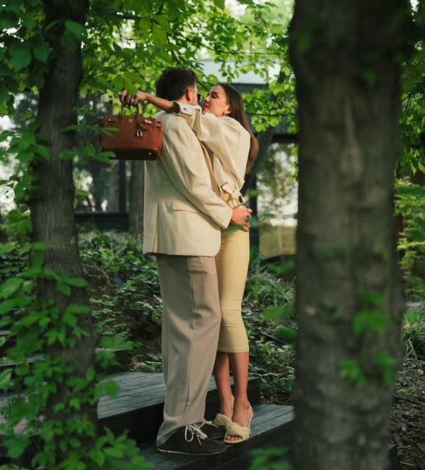 După trei sarcini, influencerița e pregătită să devină din nou mamă. Emily Burghelea: „Copiii sunt cea mai mare binecuvântare”