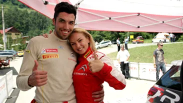 Laura Cosoi, Dana Rogoz si Roxana Ionescu suspina dupa acelasi barbat! Vezi cine le-a pus inima pe foc!