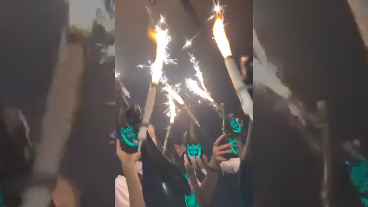 ”Prințișorul SuperBingo” a spart 10.000 € pe șampanii într-un club exclusivist din Londra