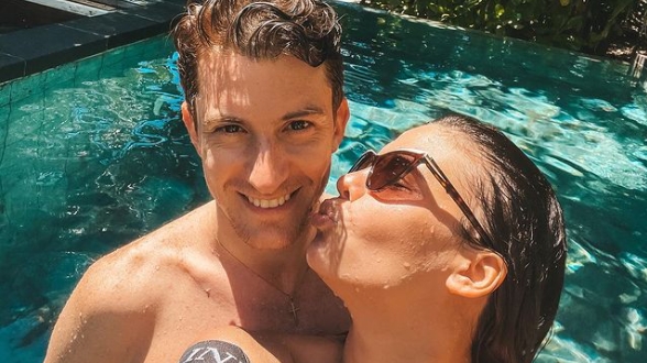 Andreea Popescu, fosta dansatoare a Deliei s-a mutat într-un penthouse de lux. Ce spune bruneta despre schimbare