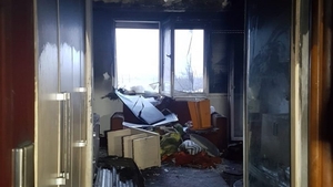Știrea care a îngrozit România! S-a aruncat pe geamul apartamentului în care locuia