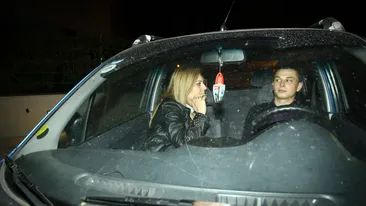 Uite ce face Catinca Roman la miezul noptii cu un pustan, intr-un matiz