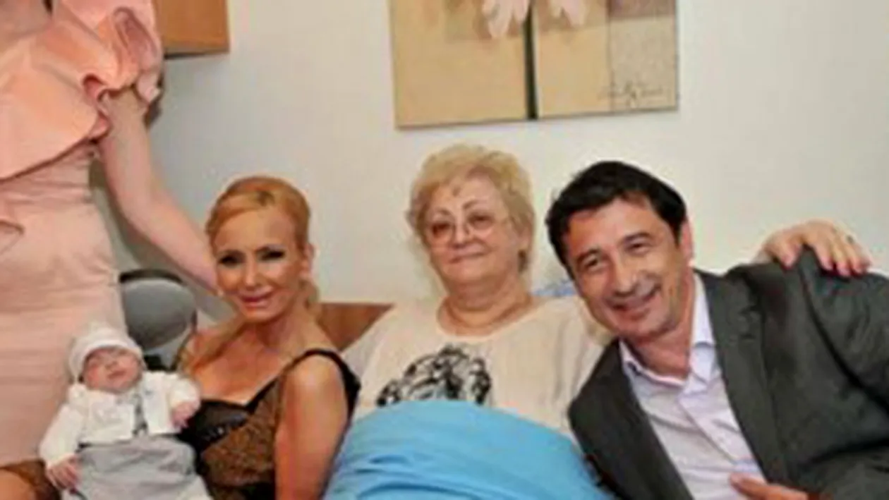 Daniela Gyorfi da de pomana hainele fetitei!